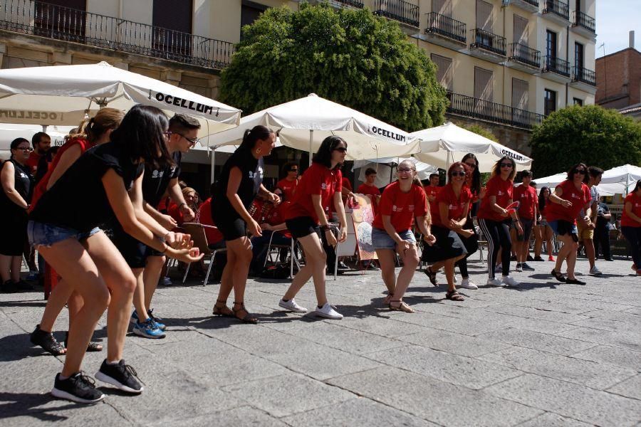 De la pandereta a la guitarra eléctrica