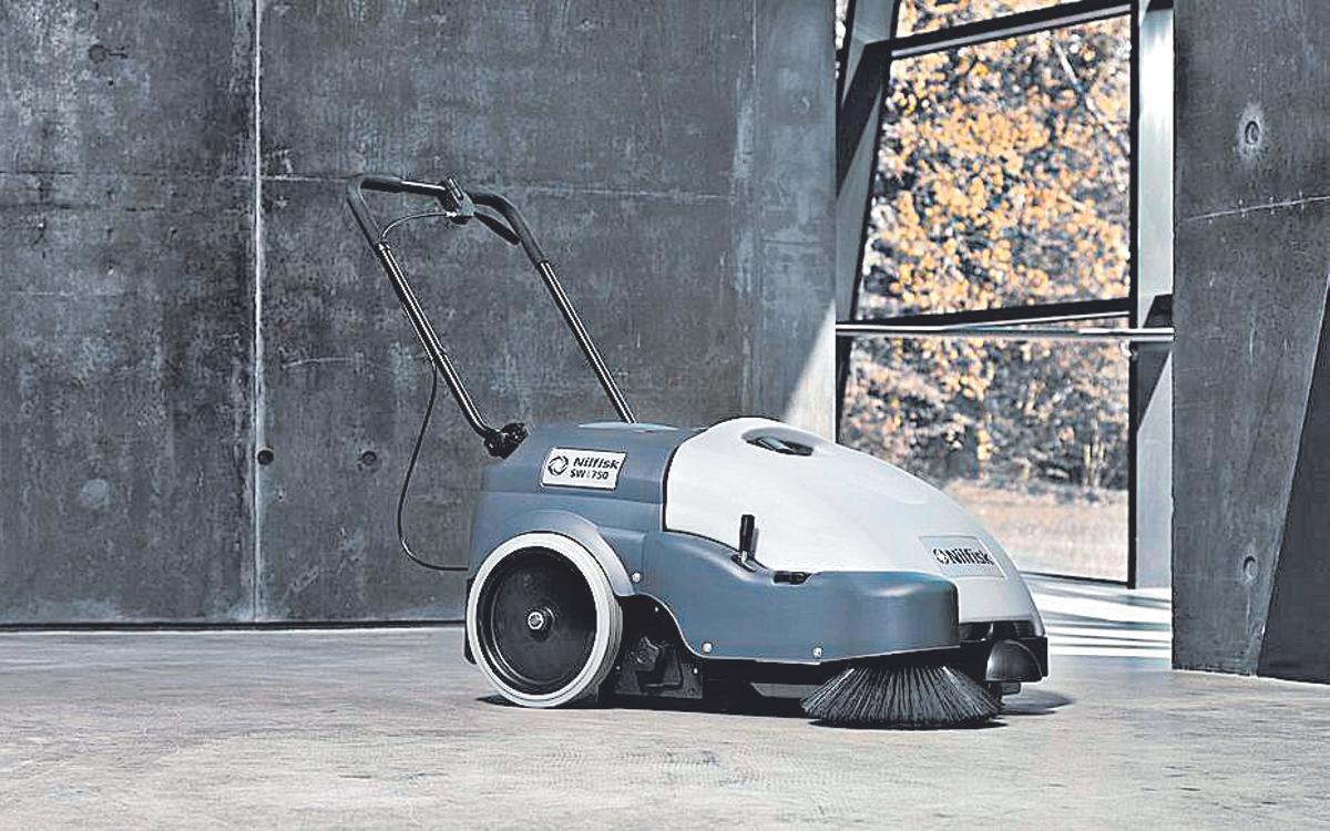 La barredora SW750 de Ventocar es idónea para entornos tanto interiores como exteriores.