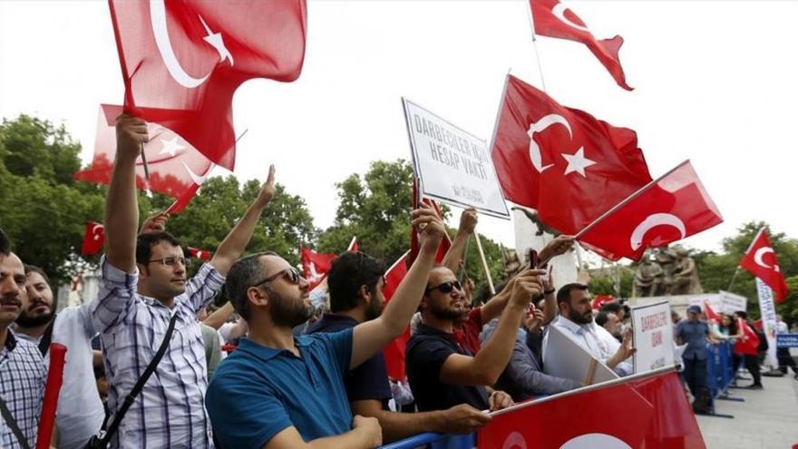 El primer aniversario del golpe de estado fallido de Turquía en cifras
