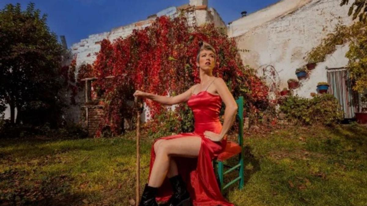 La cantautora Karmento.