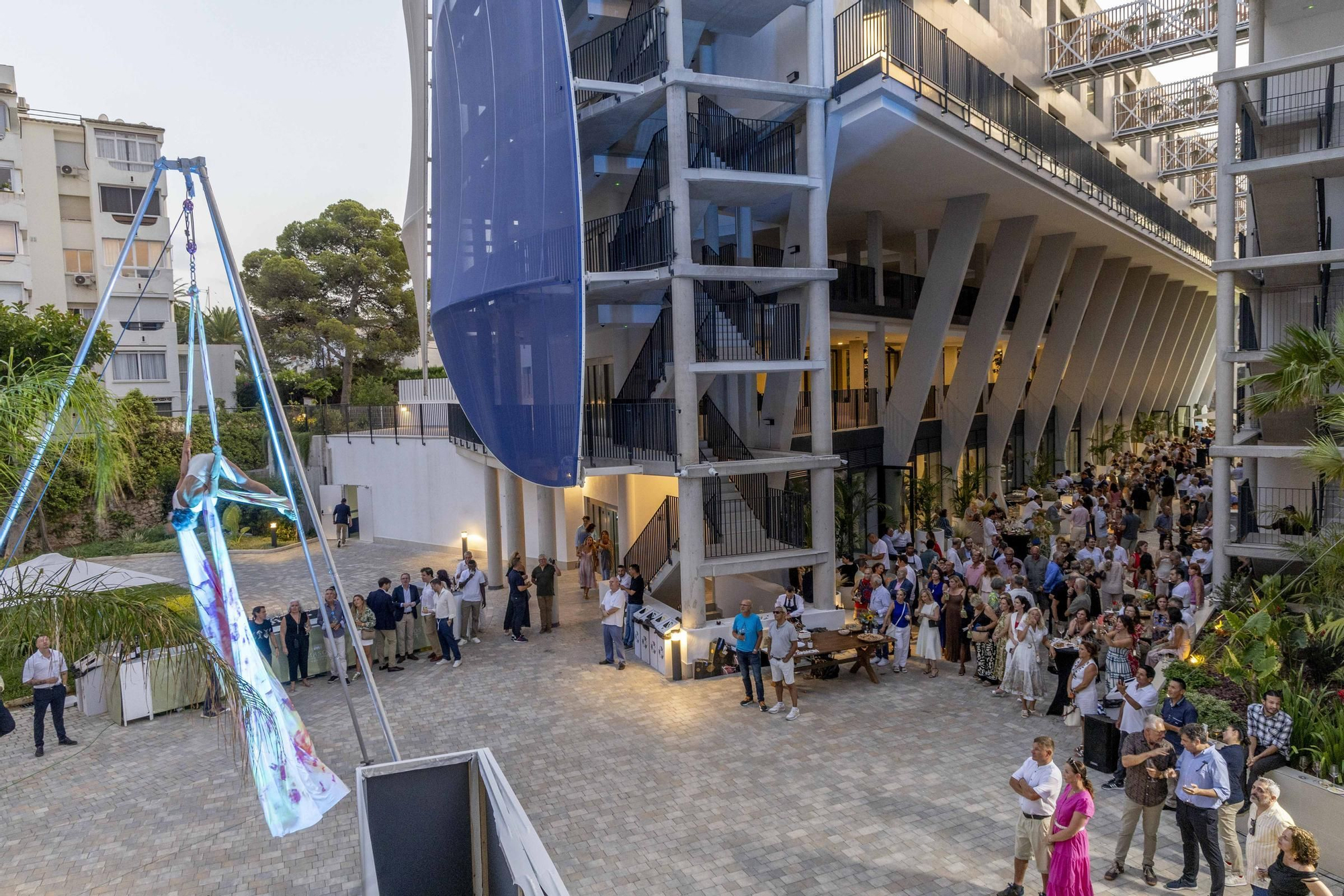 Espectacular inauguración de Delfin Natura en El Albir