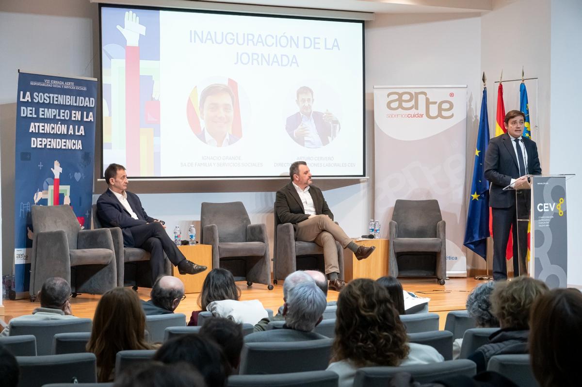 Un momento de la inauguración de la jornada de Aerte