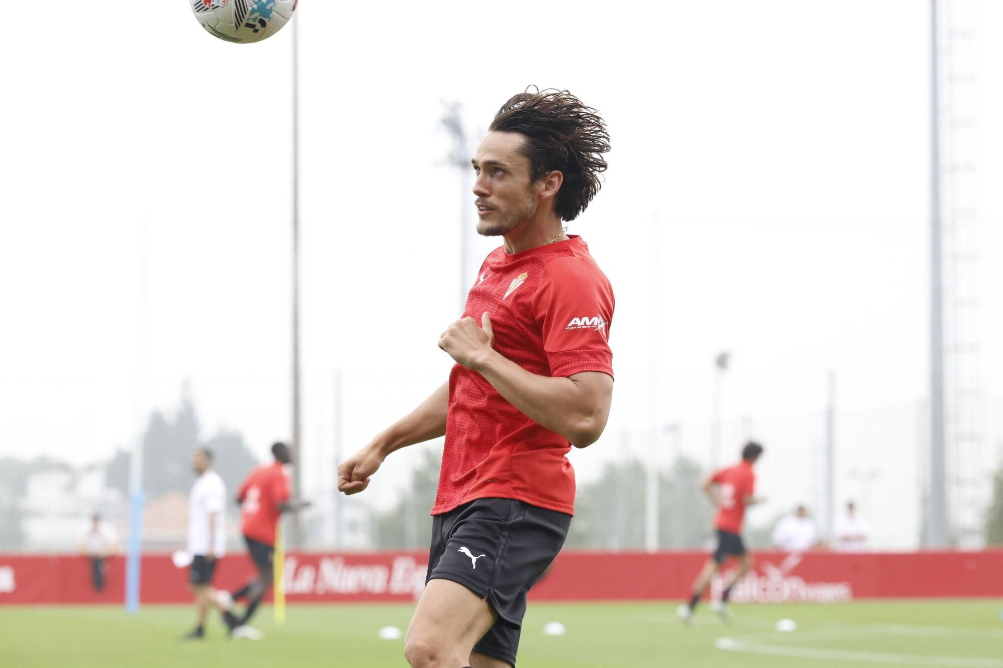 EN IMÁGENES: Primer entrenamiento de Sporting tras el regreso de las vacaciones