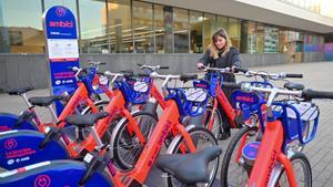 Arrenca l’AMBici, el nou servei metropolità de bicicleta compartida