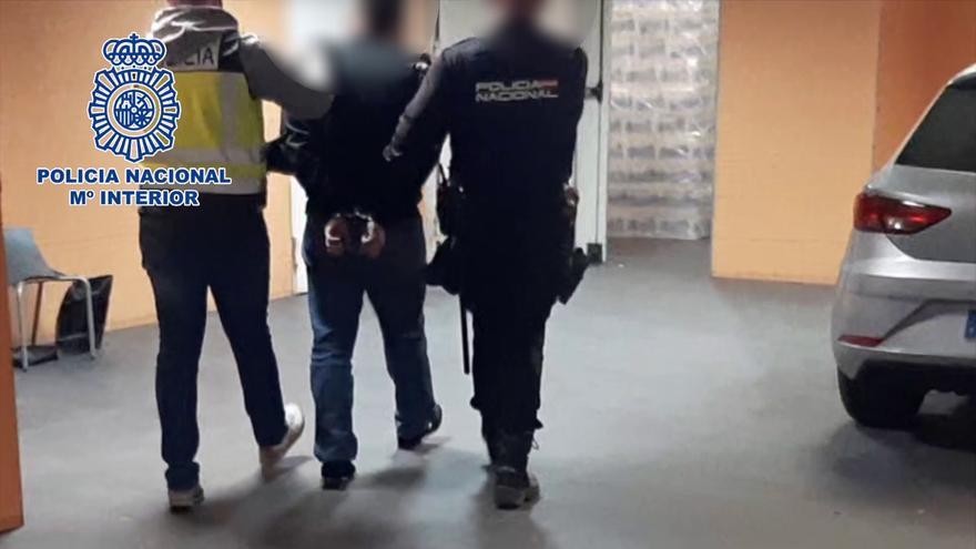 Detienen &#039;in fraganti&#039; a unos ladrones de casas en el centro de Alicante