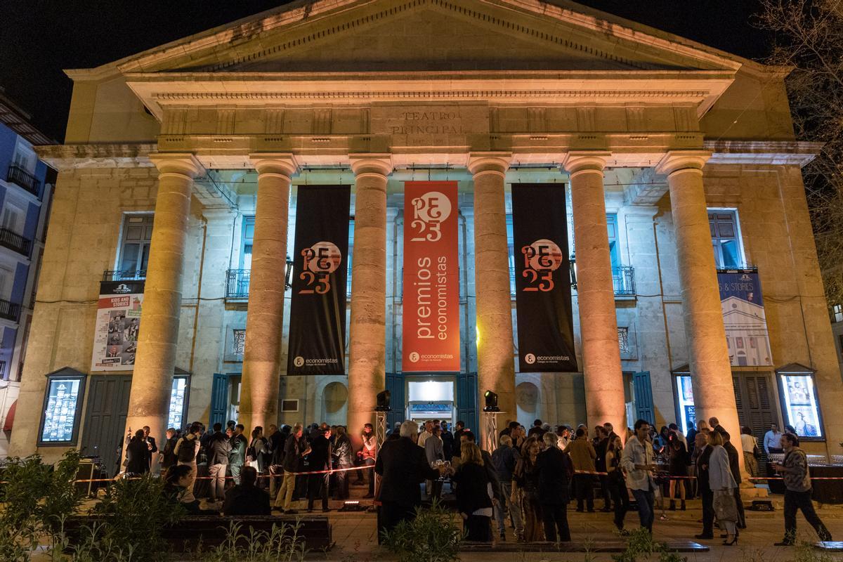 Esta Segunda Edición se celebró en el Teatro Principal de Alicante.