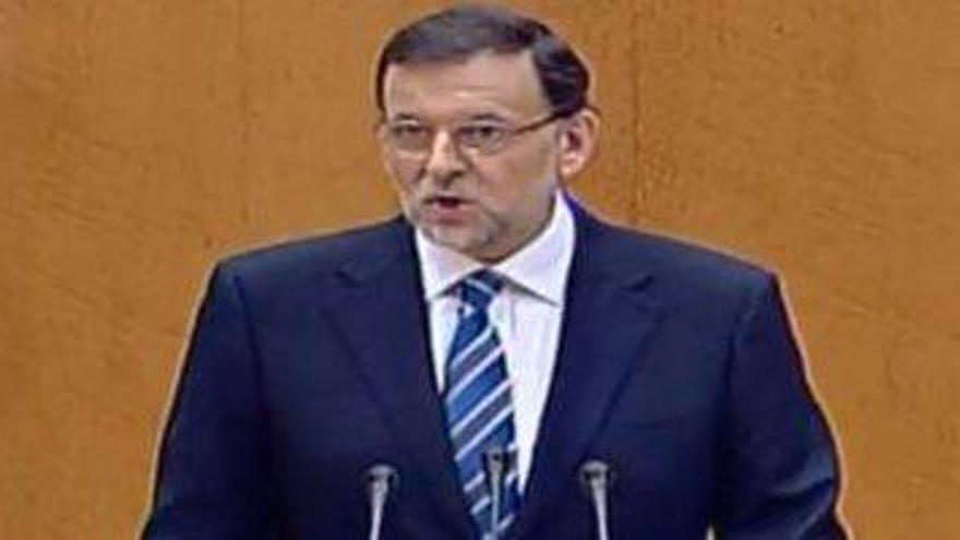 Rajoy anuncia que el paro bajó en 340.000 personas en cinco meses