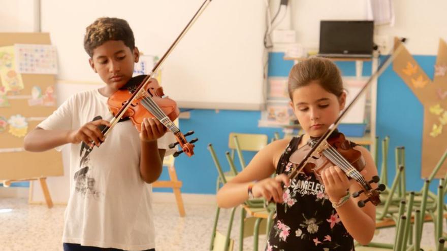 Barrios Orquestados lleva su proyecto musical a El Charco con clases formativas gratis