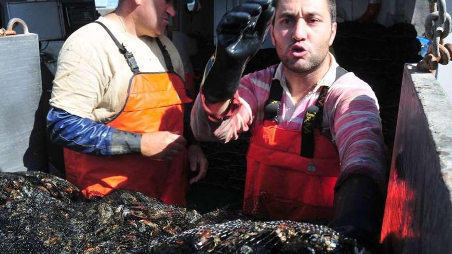 Los bateeiros gallegos están cansados de sufrir problemas que afecten a sus intereses.