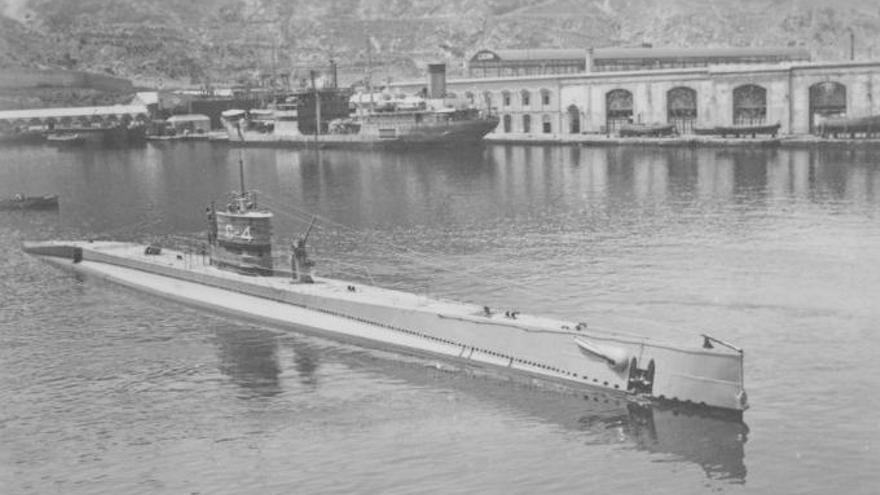 El sumergible C-4 en la dársena de Cartagena antes de la tragedia en aguas baleares