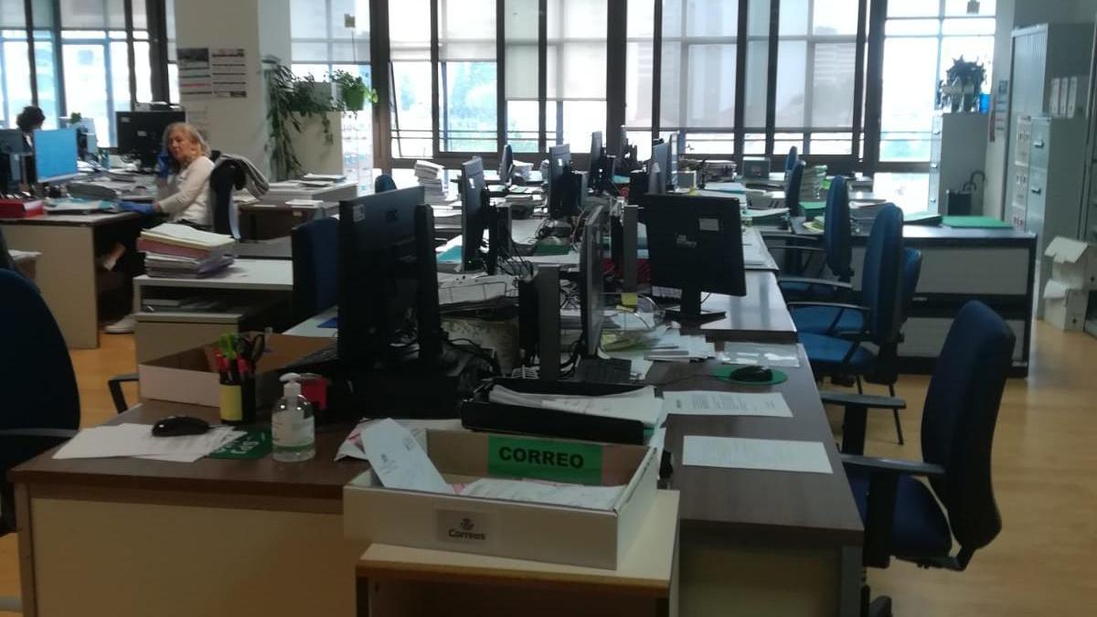 La sede de la Fiscalía en Vigo, una de las oficinas donde podría haber turnos de tarde. // Alternativa na Xustiza