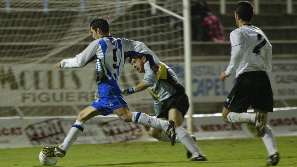 David Costa, amb el Figueres l'any 2002.