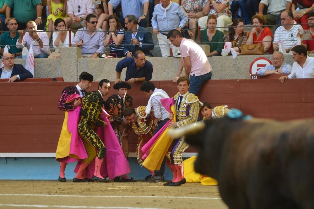 Gran tarde de toros en la de feria de Pontevedra