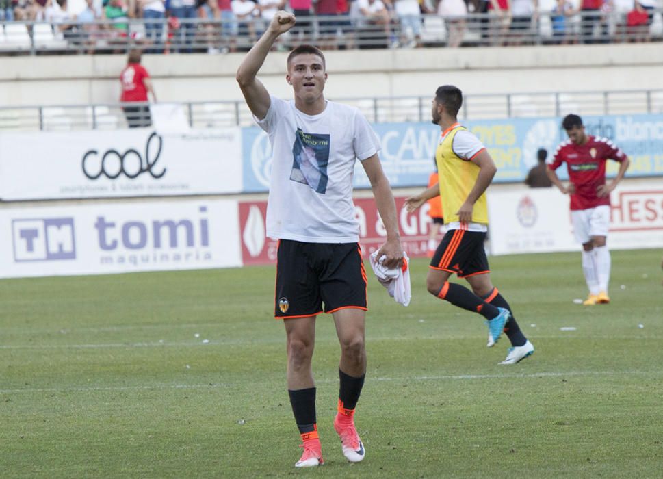 Real Murcia - Valencia Mestalla, en imágenes