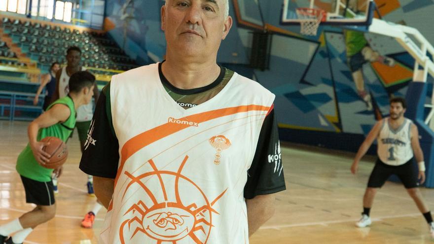 Félix Campos, entrenador del CD Zamarat-VDC: “Ya se fijan en nosotros, ya nos tienen respeto”