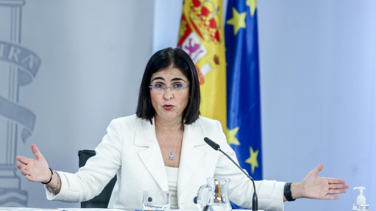 La ministra de Sanidad, Carolina Darias, comparece en una rueda de prensa posterior al Consejo de Ministros, en el Complejo de la Moncloa, a 23 de diciembre de 2021, en Madrid, (España). El presidente del Gobierno anunció ayer, miércoles 22 de diciembre,