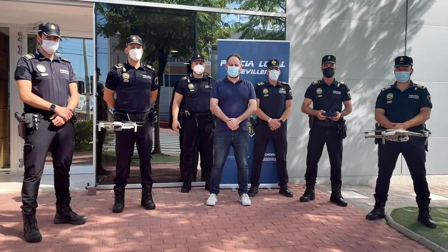 La Policía Local de Crevillent presenta su unidad de drones compuesta por 5 pilotos titulados