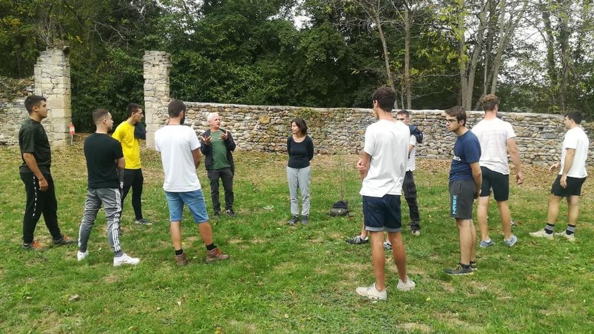 Los alumnos oscenses han trabajado sobre el arte y el paisaje en Tarbes (Francia).