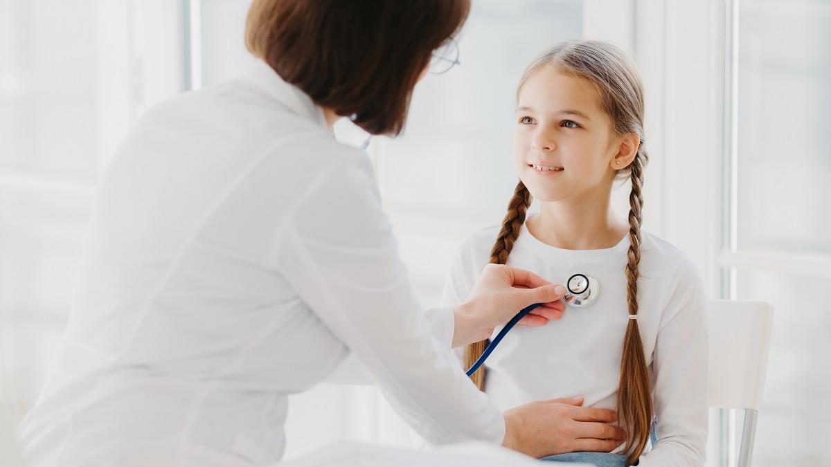 Las doctoras Adalgisa de Caro y Joaquina Pan, responsables de la Unidad de Cardiología Infantil de Quirónsalud Murcia, aclaran todas las dudas acerca de las principales enfermedades cardiovasculares que se pueden presentar en la infancia