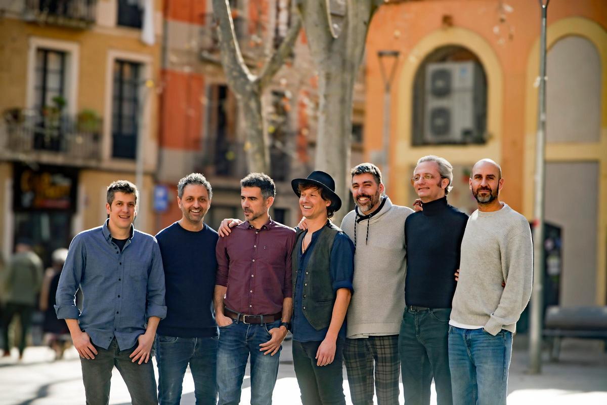 Els Amics de les Arts, Blaumut i Ramon Mirabet actuaran junts al festival Sons del Món de Roses.