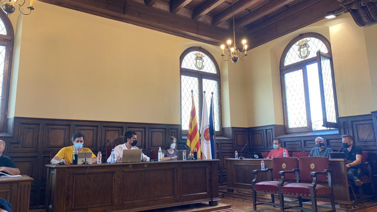 Ple municipal de l&#039;Ajuntament de Cardona