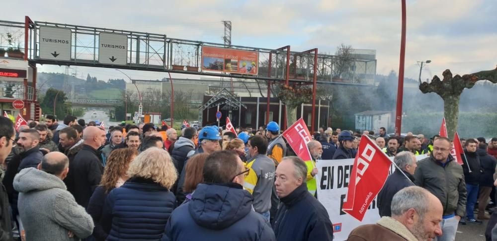 Protesta de los empleados de las auxiliares de Arc