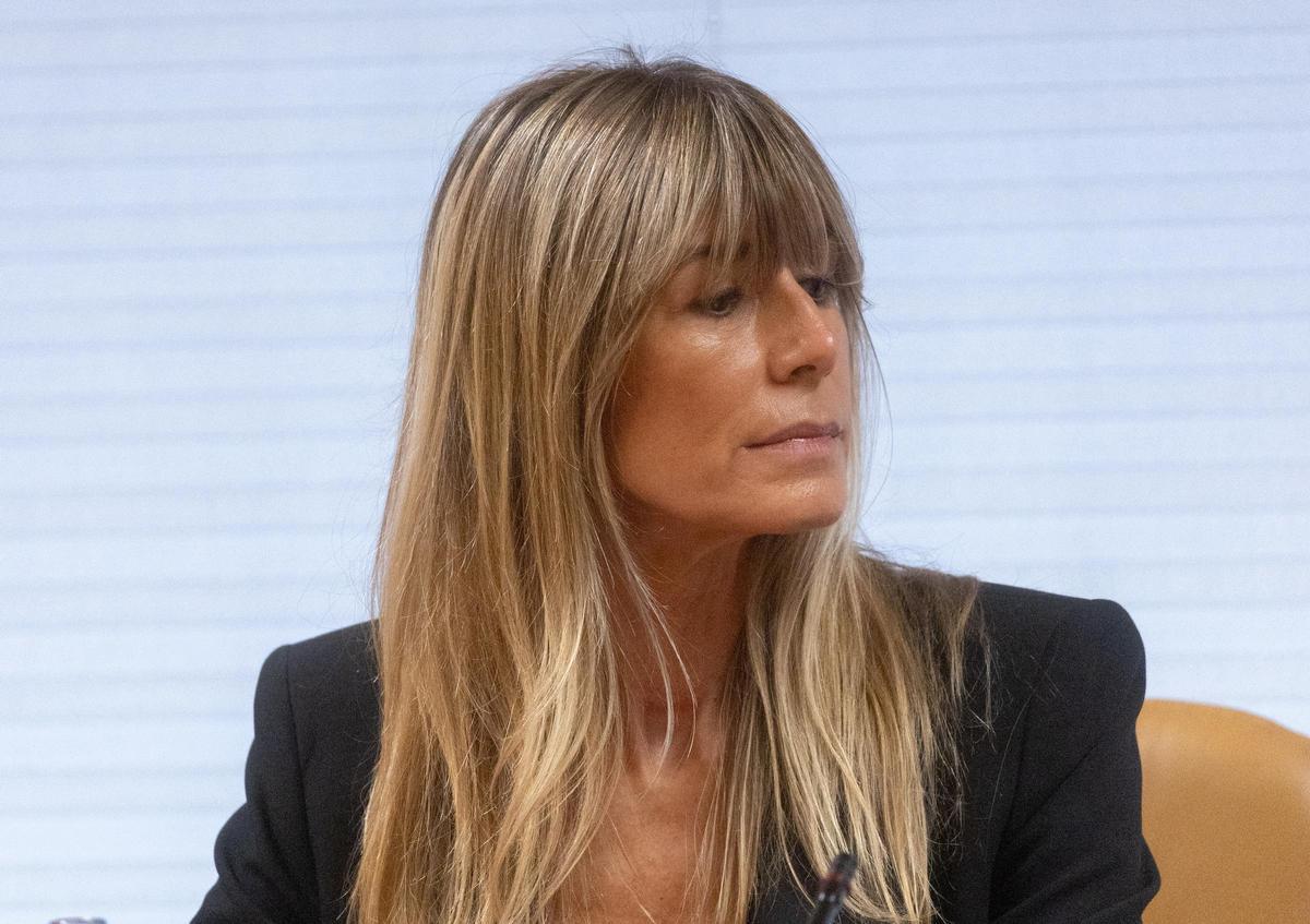 Archivo - La mujer del presidente, Begoña Gómez, durante la Comisión de Investigación sobre programas de cátedras y postgrados de la Universidad Complutense y empresas financiadoras, en la Asamblea de Madrid, a 13 de noviembre de 2024, en Madrid (España).