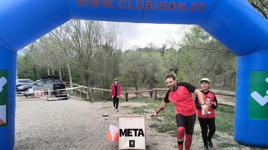 El CAX Orientació se cuelga tres medallas en las pruebas autonómicas celebradas en Teruel