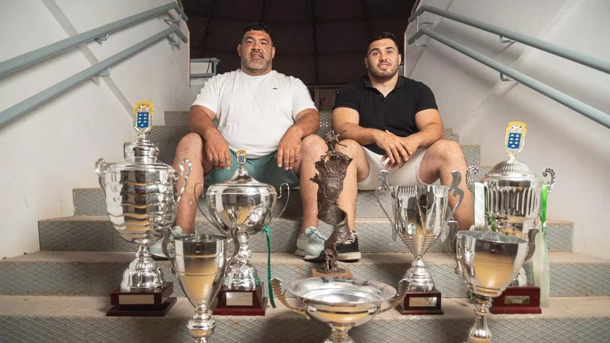El apellido que domina la lucha canaria con mano de hierro... y mucho estilo