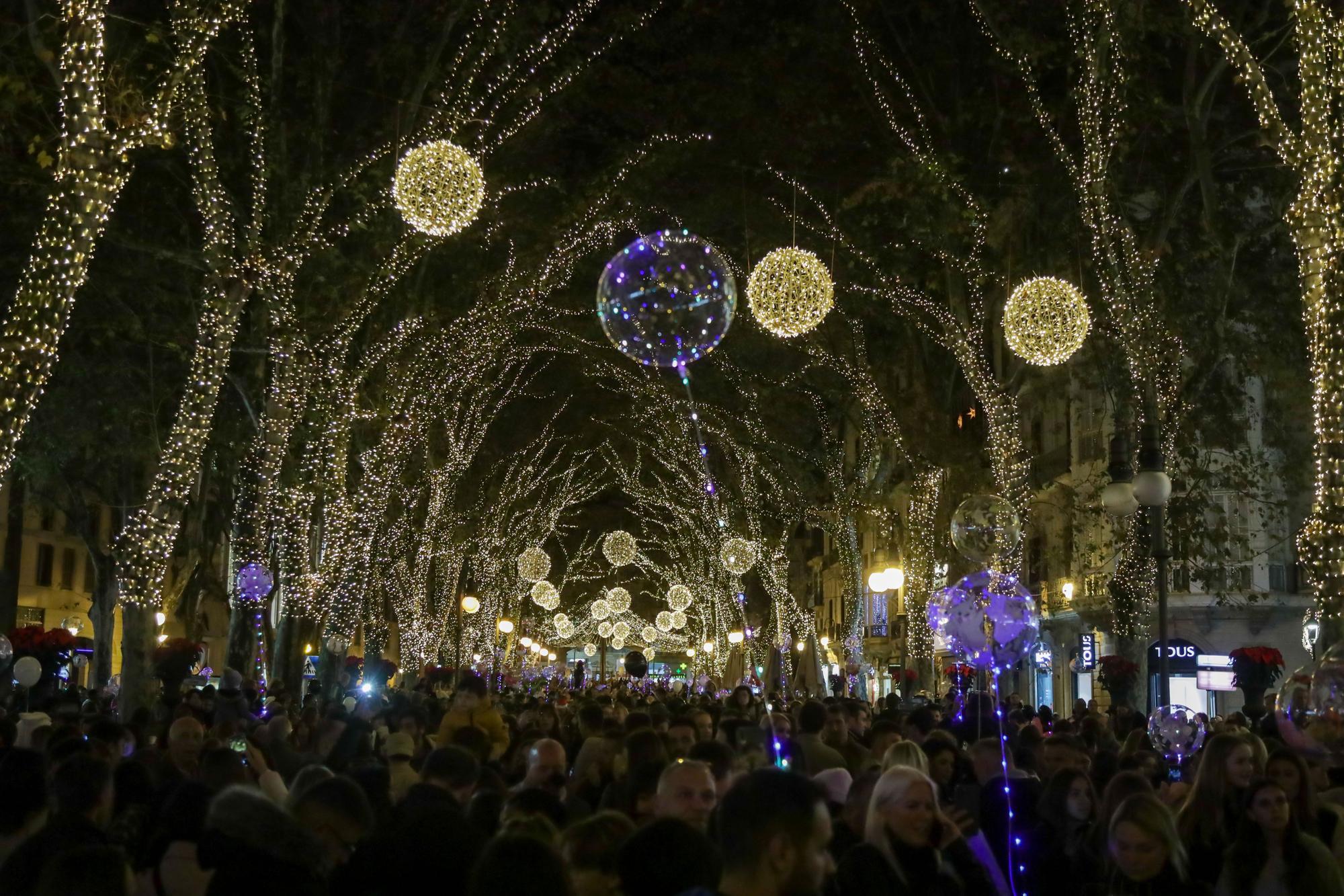 Las imágenes del encendido de las luces de Navidad en Palma