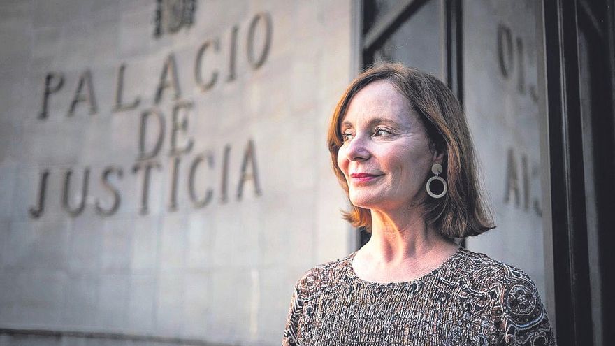 Julia Isabel Martínez Ibáñez: “Respectful Behavior Among Men in Courtrooms”