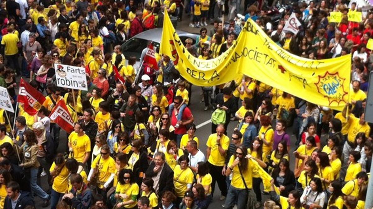 Participantes en la manifestación contra los recortes en la enseñanza.