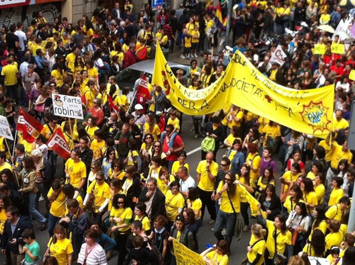 Participantes en la manifestación contra los recortes en la enseñanza.