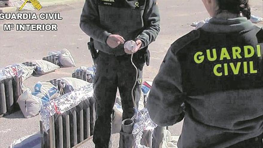 Incautan en Castelló cinco kilos de material pirotécnico caducado