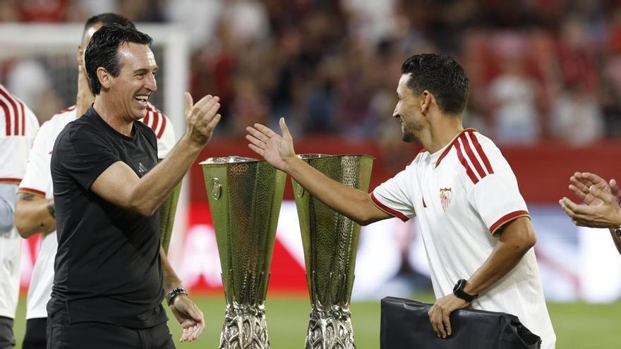 El Trofeo Antonio Puerta vuelve a vestir de recuerdo al Ramón Sánchez-Pizjuán en una derrota ante el Aston Villa (1-3)