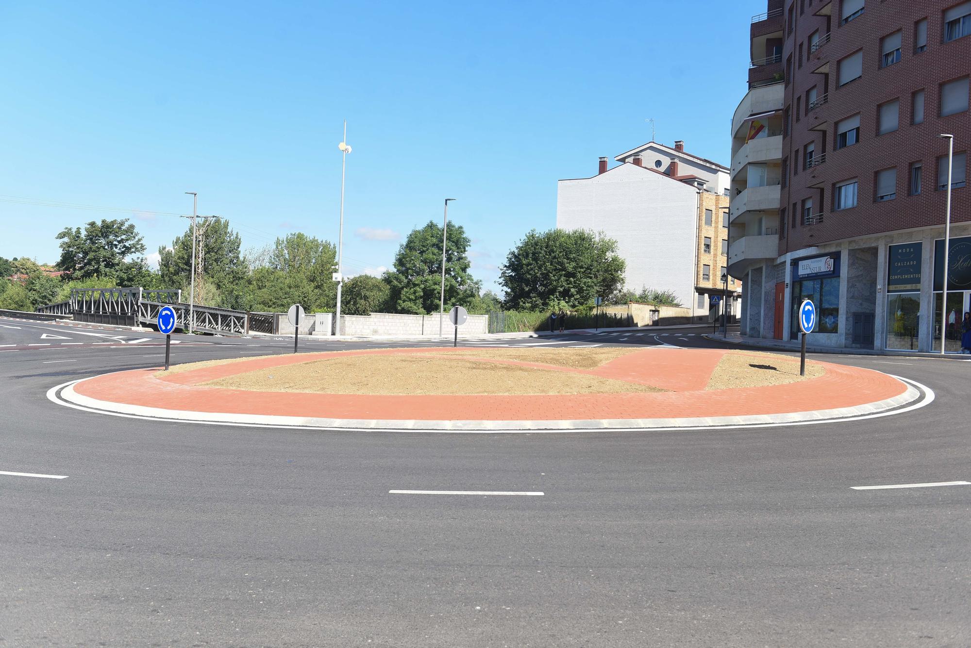 Siero inaugura los nuevos accesos a la Pola, una de las grandes obras del mandato en la capital de Siero