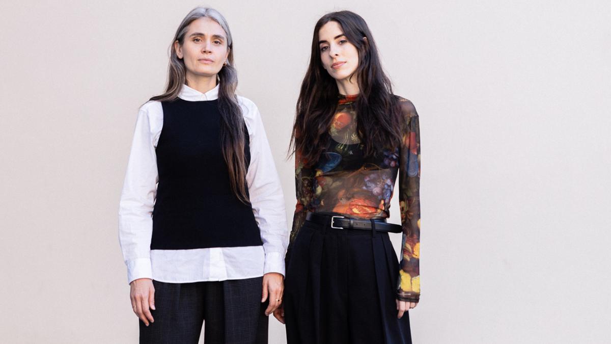 Ana Garriga y Carmen Urbita.