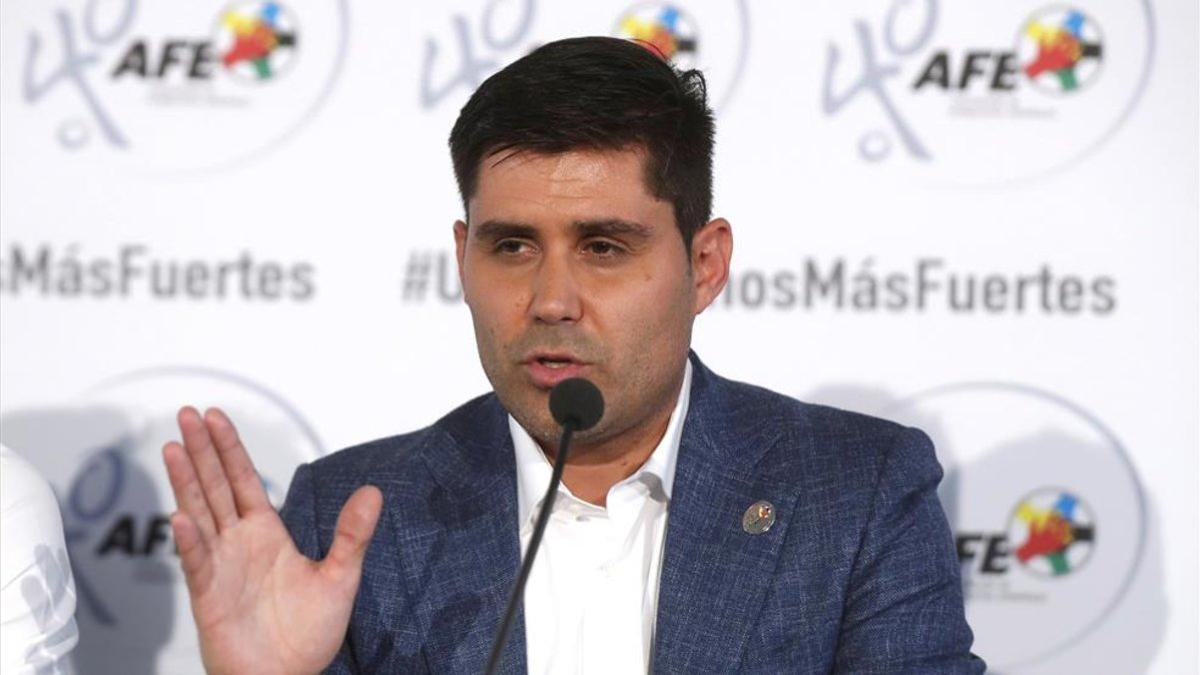 El presidente de Futbolistas ON, Juan José Martínez, ha criticado a David Aganzo, su homólogo en la AFE