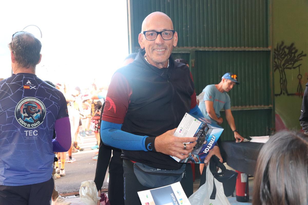 La Anaga Trail llena de juguetes a los niños