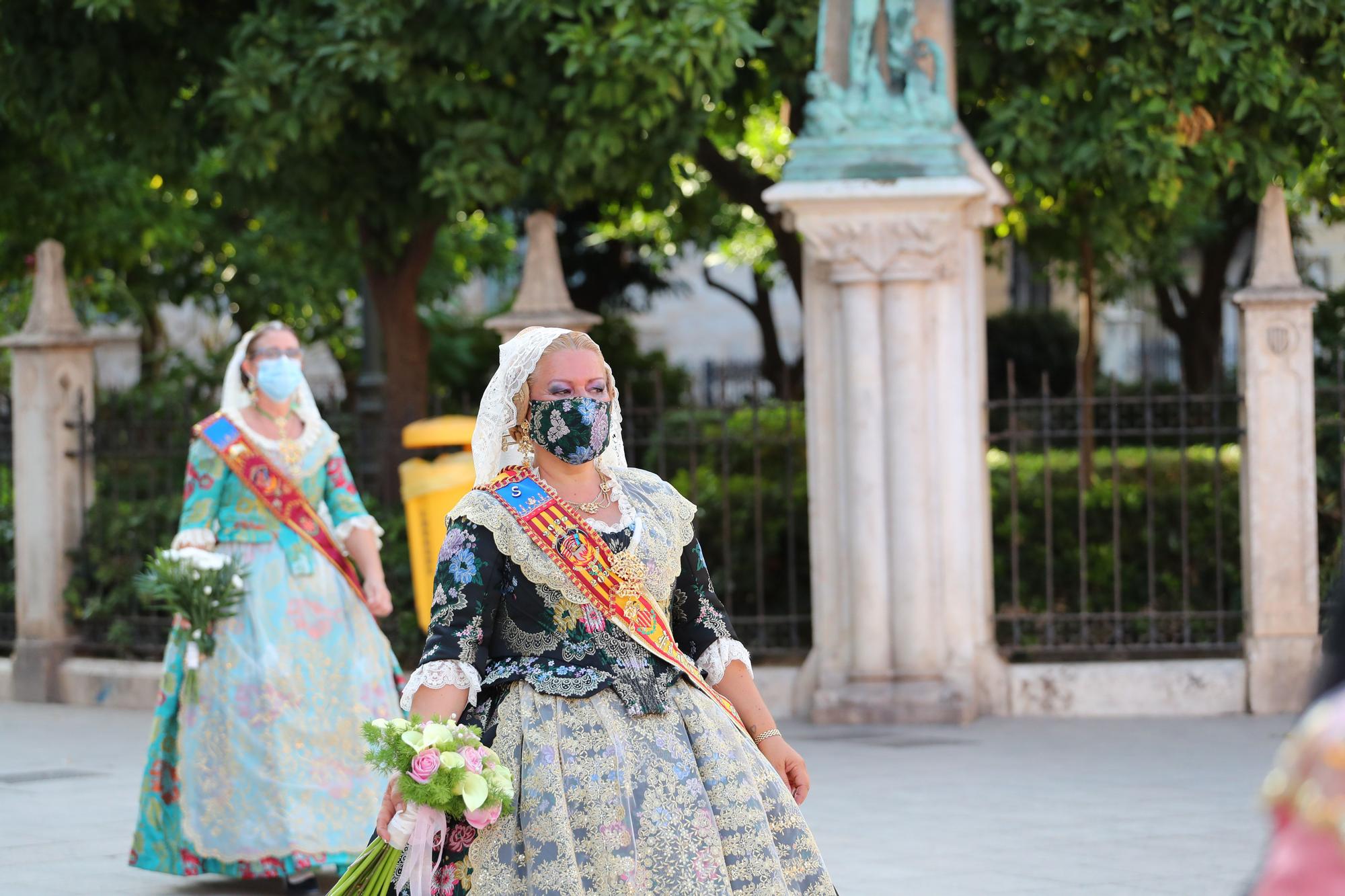 Búscate en la ofrenda por la calle caballeros de las 17:00 a las 18:00