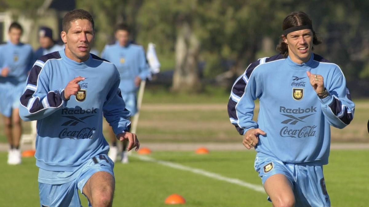 Diego Simeone y Matías Almeyda fueron compañeros en la Lazio y en la selección durante muchos años