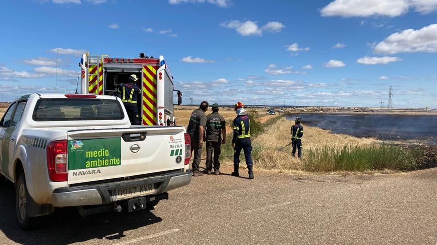 Extinguido un incendio agrícola en Andavías