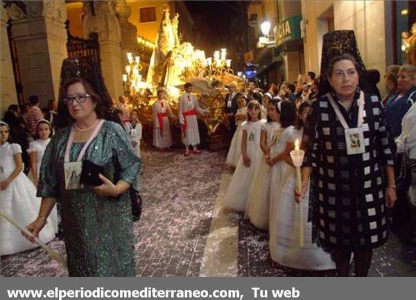 Vila-real honra a la Virgen del Rosario
