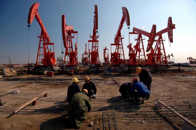 El Ibex 35 abre en verde a las puertas de los 20.000 puntos, con el petróleo por debajo de los 93 dólares