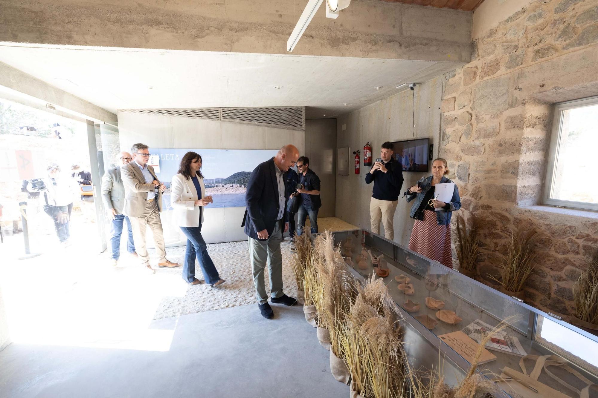 Apertura del Yacimiento Fenicio de Sa Caleta