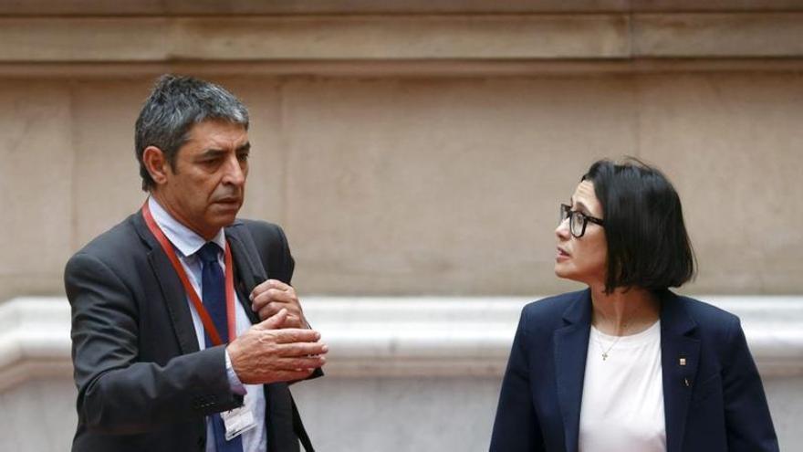 Parlon es disculpa per la infiltració dels Mossos