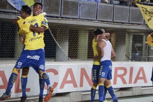 ctv-uy1-vicente-gmez-abre-las-puertas-del-cielo-de-primera-divisin-a-la-ud-las-palmas00003