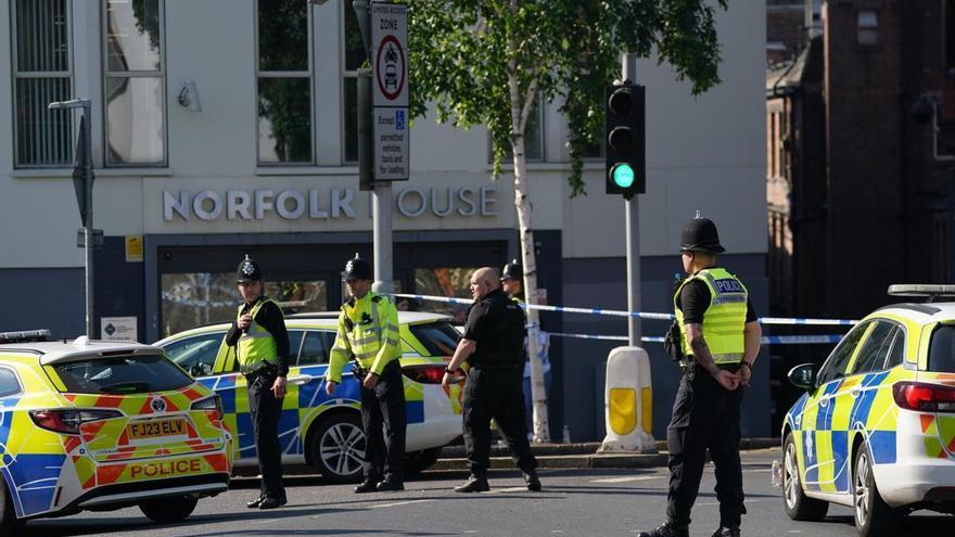 Detingut un home després de la troballa de tres persones assassinades a Nottingham, a Anglaterra