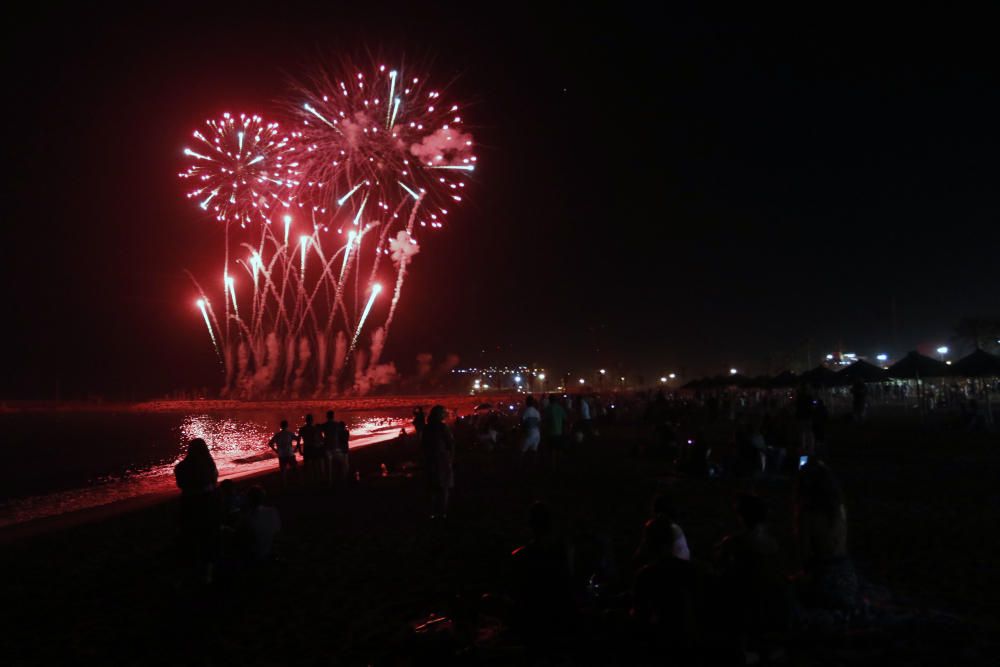 El pregón y los fuegos abren la Feria de Málaga 2019