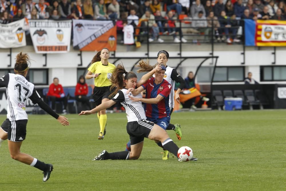 Derbi femenino Valencia - Levante